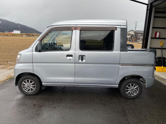 4WD 両側スライドドア AT CD ミュージックプレイヤー接続可 アルミホイール エアコン パワーウィンドウ(5枚目)