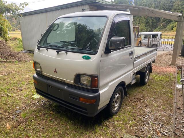 この度は当店のお車をご覧になっていただき、誠にありがとうございます。じっくり現車確認して頂けるよう、ご準備を致します！