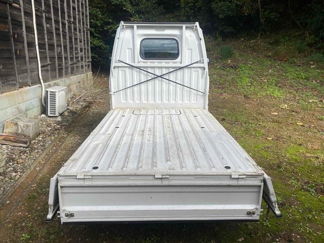 ご覧頂きまして誠に有難うございます！！是非ご来店して頂き、実際にご覧になって頂ければと思います。お客様からのご連絡をスタッフ一同、心よりお待ちしております