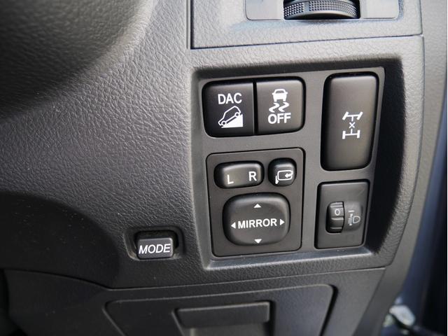 CXスペシャル 4WD バックカメラ ナビ フルセグTV キーレス ルーフレール 横滑り防止装置 衝突安全ボディ 盗難防止システム ABS(16枚目)