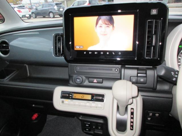ワゴンＲスマイル ハイブリッドＳ　２トーンルーフ　４ＷＤ　純正全方位カメラ付メモリーナビ　スズキコネクト対応通信機装着車　左パワースライドドア　衝突被害軽減ブレーキ　クルーズコントロール　ヘッドアップディスプレイ　シートヒーター（4枚目）