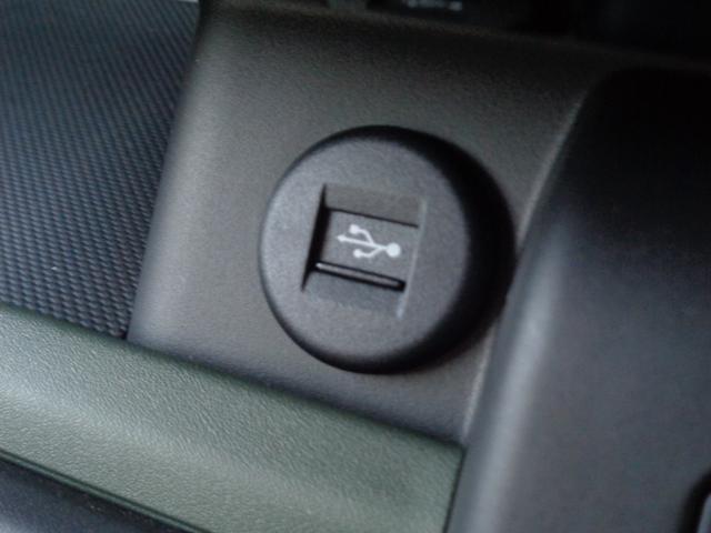 スペーシアギア ハイブリッドＸＺ　９インチナビ／全方位カメラ　両側電動スライドドア　スマートキー　盗難防止システム　バックカメラ　横滑り防止装置　フルフラット　フルセグ　オットマン　衝突安全ボディ　衝突防止システム　ＬＥＤヘッドランプ（25枚目）