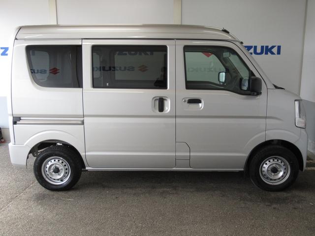 エブリイ PA 4WD/4AT オートライト アイドリングストップ 横滑り防止機能 衝突安全ボディ 4WD 衝突防止システム ABS エアコン パワーステアリング エアバッグ(2枚目)