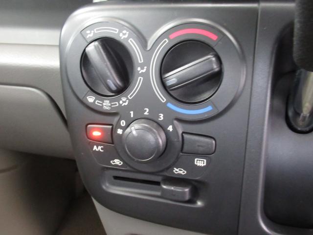 エブリイ PA 4WD/4AT オートライト アイドリングストップ 横滑り防止機能 衝突安全ボディ 4WD 衝突防止システム ABS エアコン パワーステアリング エアバッグ(10枚目)