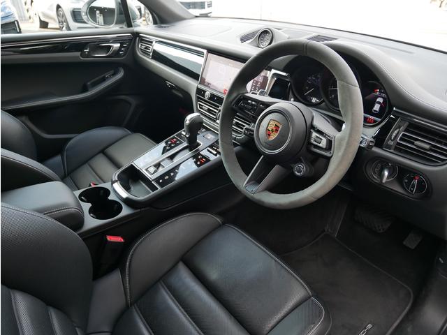 マカン マカンＴ　エアサス　ベンチレーションシート（4枚目）