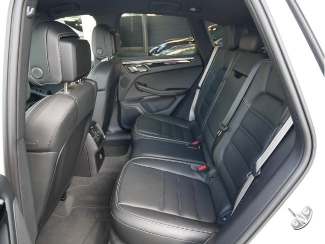 マカン マカンＴ　エアサス　ベンチレーションシート（36枚目）