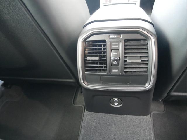 マカン マカンＴ　エアサス　ベンチレーションシート（48枚目）