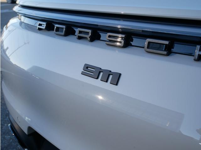 911 911カレラT スポーツデザインフロントエプロン LEDヘッドライトポルシェダイナミックライトシステムプラ(PDLS Plus) Exclusive Design テールライト スポーツデザインサイドスカート(17枚目)