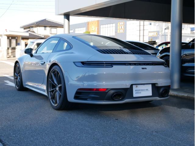 911 911カレラT スポーツデザインフロントエプロン LEDヘッドライトポルシェダイナミックライトシステムプラ(PDLS Plus) Exclusive Design テールライト スポーツデザインサイドスカート(57枚目)