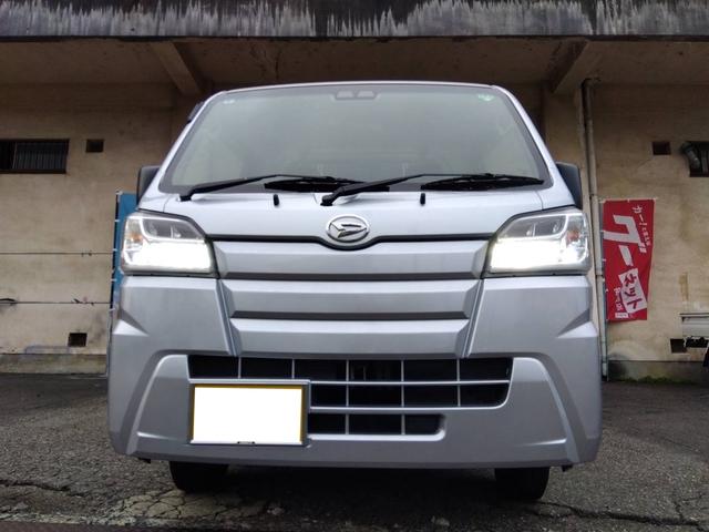 ハイゼットトラック スタンダード 4WD 5速マニュアル エアコン パワステ 衝突被害軽減システム 三方開 ヘッドライトレベライザー(3枚目)