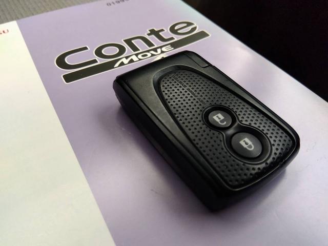 ムーヴコンテ Ｘ　スマートキー　メモリーナビ　オートエアコン　電動格納ミラー　アイドリングストップ（12枚目）