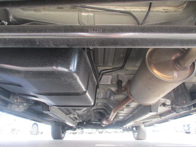 ハイウェイスター Gターボ ターボ 禁煙車 衝突軽減 地デジSDナビ 全方囲カメラ ブルートゥース DVD ETC GPSレーダー アイドリング HID オートハイビーム 純正アルミ スマートキー USBソケット 純正エアロ(41枚目)