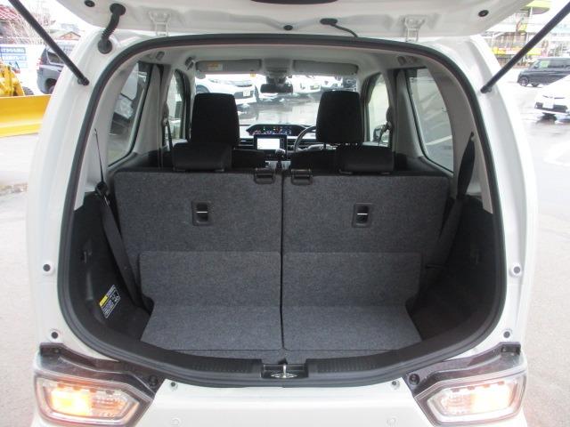 ハイブリッドX 禁煙車 衝突軽減 地デジSDナビ Bluetooth DVD再生 バックカメラ LEDライト フォグ オートライト シートヒーター コーナーセンサー スマートキー アイドリング ETC 純正アルミ(31枚目)