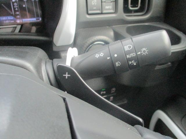 ハイブリッドXターボ 禁煙車 地デジSDナビ 衝突軽減 DVD Bluetoothオーディオ レーンアシスト 追跡クルコン LEDヘッドライト 純正15インチアルミ アイドリングストップ シートヒーター バックカメラ(12枚目)