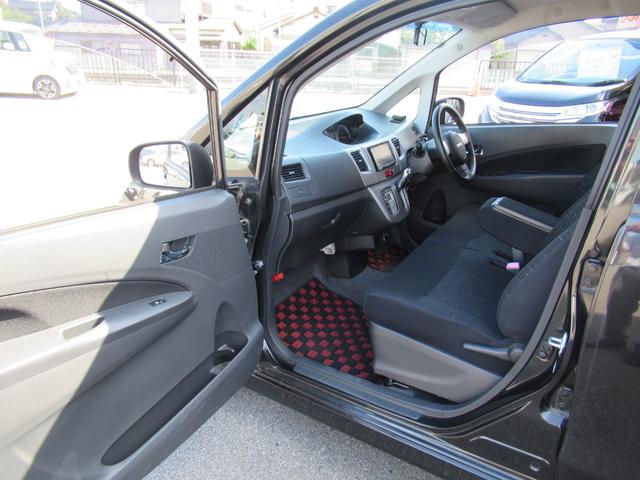 カスタム RS ターボ 禁煙車-神戸仕入-走行39107KM Bluetoothオーディオ対応カロッツェリアHDDナビ ETC Iストップ オートAC TPMS空気圧チェッカー スマート&Pスタート HID&フォグ(22枚目)