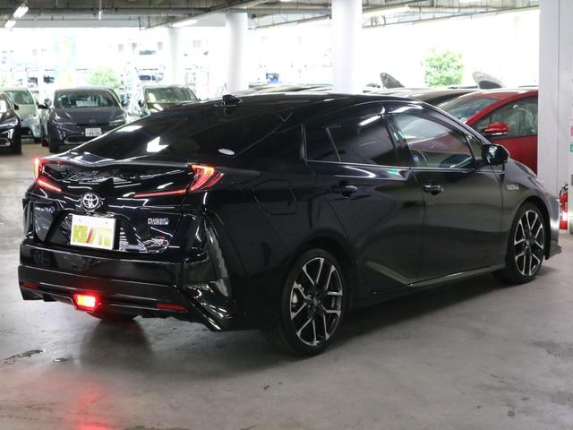 S GRスポーツ 衝突軽減 1オーナー 走行26,860km 禁煙車 9インチ型Blutoothオーディオ対応SDナビ バックカメラ オートライト付LEDライト レーダークルーズ ハーフレザー 横滑防止装置 スマート&Pスタート 保証書&取扱説明書 オートAC(3枚目)