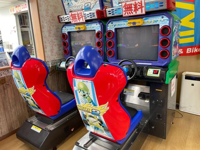 アクア Ｇブラックソフトレザーセレクション【禁煙車】【ドラレコ】　【マイナーチェンジ後モデル】走行３３，０９１ｋｍ【黒合皮シート】純正ＳＤナビ　フルセグ　バックカメラ　Ｂｌｕｔｏｏｔｈ再生【ＥＴＣ】オートライト　プッシュスタート【クルーズコントロール】オートエアコン（66枚目）