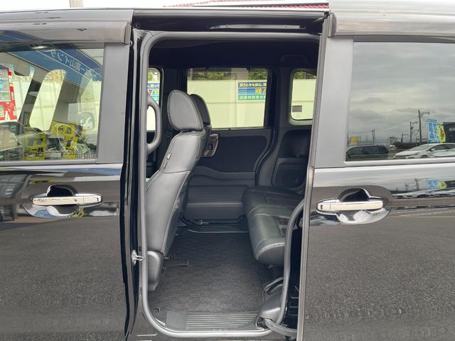 Ｎ－ＢＯＸカスタム Ｇ・Ｌターボホンダセンシング【三重仕入】【衝突軽減】【禁煙】　【車線逸脱警報】【純正８型ＳＤナビ／地デジ／ＢＴ接続／バックカメラ】【追従クルコン】【両側電動ドア】【ＬＥＤオートライト】ヒータ付ハーフレザー　ＥＴＣ　コーナーセンサ－　パドルシフト　オートＡ／Ｃ（20枚目）