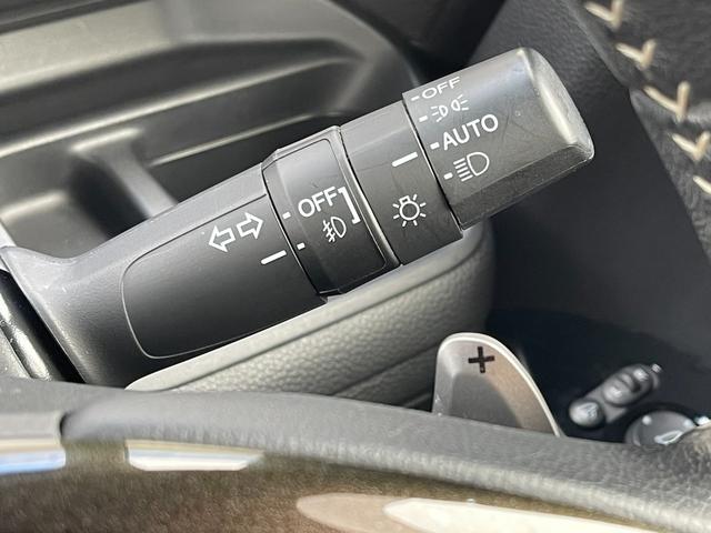 Ｎ－ＢＯＸカスタム Ｇ・Ｌターボホンダセンシング【三重仕入】【衝突軽減】【禁煙】　【車線逸脱警報】【純正８型ＳＤナビ／地デジ／ＢＴ接続／バックカメラ】【追従クルコン】【両側電動ドア】【ＬＥＤオートライト】ヒータ付ハーフレザー　ＥＴＣ　コーナーセンサ－　パドルシフト　オートＡ／Ｃ（26枚目）