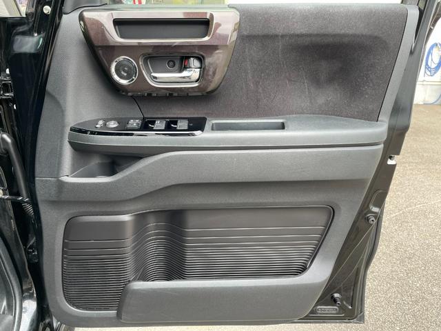 Ｎ－ＢＯＸカスタム Ｇ・Ｌターボホンダセンシング【三重仕入】【衝突軽減】【禁煙】　【車線逸脱警報】【純正８型ＳＤナビ／地デジ／ＢＴ接続／バックカメラ】【追従クルコン】【両側電動ドア】【ＬＥＤオートライト】ヒータ付ハーフレザー　ＥＴＣ　コーナーセンサ－　パドルシフト　オートＡ／Ｃ（33枚目）