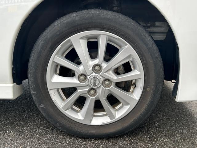 デイズルークス ハイウェイスター X【全方位カメラ】【シートヒーター】禁煙 【CD再生/AUX】【両側スライド・片側電動ドア】【HIDライト&フォグ】スマートキー&プッシュスタート アイドリングストップ オートA/C 電格ミラー ミラーウインカー 盗難防止装置 スペアキー有(43枚目)