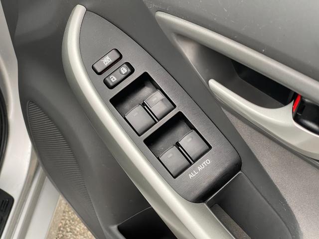 プリウス Ｓ【タイミングチェーン】【スマートキー＆プッシュスタート】　【禁煙車】【純正ＳＤナビ／ワンセグ／ＢＴ接続／ＭＳＶ／バックカメラ】【フォグランプ＆オートライト】【ＥＴＣ】【オートＡ／Ｃ】【電格ミラー】【ミラーウインカー】【取説＆保証書】【スペアキー有】（37枚目）