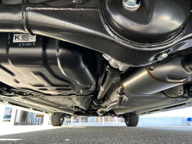 スペーシアカスタム ハイブリッドXSターボ【4WD】【届出済未使用車】衝突軽減 【車線逸脱警報】【純正9型メモリーナビ/地デジ/BT接続/全方位カメラ】【追従クルコン】【両側電動ドア】【LEDオートライト】ヒータ付ハーフレザー 電動パーキング HUD コーナーセンサ- 後席送風機(12枚目)