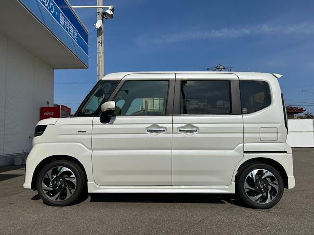 スペーシアカスタム ハイブリッドXSターボ【4WD】【届出済未使用車】衝突軽減 【車線逸脱警報】【純正9型メモリーナビ/地デジ/BT接続/全方位カメラ】【追従クルコン】【両側電動ドア】【LEDオートライト】ヒータ付ハーフレザー 電動パーキング HUD コーナーセンサ- 後席送風機(16枚目)