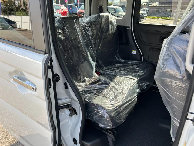 スペーシアカスタム ハイブリッドXSターボ【4WD】【届出済未使用車】衝突軽減 【車線逸脱警報】【純正9型メモリーナビ/地デジ/BT接続/全方位カメラ】【追従クルコン】【両側電動ドア】【LEDオートライト】ヒータ付ハーフレザー 電動パーキング HUD コーナーセンサ- 後席送風機(24枚目)