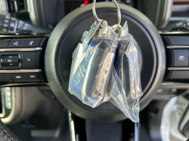 スペーシアカスタム ハイブリッドXSターボ【4WD】【届出済未使用車】衝突軽減 【車線逸脱警報】【純正9型メモリーナビ/地デジ/BT接続/全方位カメラ】【追従クルコン】【両側電動ドア】【LEDオートライト】ヒータ付ハーフレザー 電動パーキング HUD コーナーセンサ- 後席送風機(40枚目)