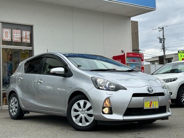 アクア Ｓ【愛媛仕入】【２０２４年製グッドイヤータイヤ】【禁煙車】　【純正ＳＤナビ／ワンセグ／ＢＴ接続】【ＬＥＤオートライト＆フォグ】【ヘッドライトウォッシャー】【ＥＴＣ】【オートエアコン】【スマートキー＆プッシュスタート】盗難防止装置　電格ミラー　ミラーウインカー（14枚目）