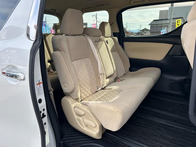 ☆ケーユーのコンセプト☆【１】走行距離５万ｋｍ以下の低走行車＆関東関西方面仕入で下廻りの状態もＧＯＯＤ車メイン【２】他店在庫も一部車両を除き取寄せ陸送費無料【３】全店舗の敷地内に指定・認証工場完備