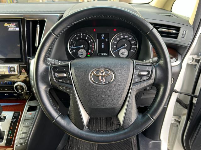 ボディーコーティングやナビの取り付け、下廻り防錆塗装も施行など、お車に関する様々なご要望に対応いたします♪お客様の最高の１台のために相談に乗らせてください！！