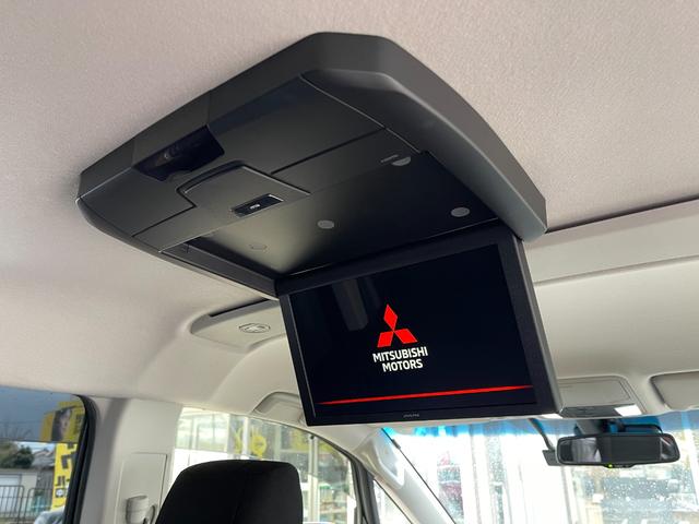 デリカD:5 P【4WD】【静岡仕入】【衝突軽減&車線逸脱警報】【禁煙車】 【アルパイン10インチナビ/地デジ/BT接続/全方位カメラ】【アルパイン製後席モニター】【追従クルコン】【両側電動ドア】【ヒータ付電動シート】LEDオートライト BSM 電動リアゲート ETC(7枚目)