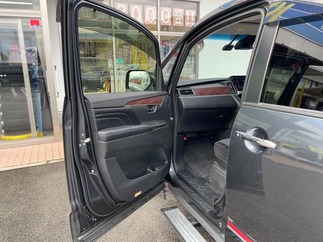 デリカD:5 P【4WD】【静岡仕入】【衝突軽減&車線逸脱警報】【禁煙車】 【アルパイン10インチナビ/地デジ/BT接続/全方位カメラ】【アルパイン製後席モニター】【追従クルコン】【両側電動ドア】【ヒータ付電動シート】LEDオートライト BSM 電動リアゲート ETC(21枚目)