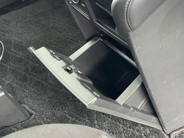 デリカD:5 P【4WD】【静岡仕入】【衝突軽減&車線逸脱警報】【禁煙車】 【アルパイン10インチナビ/地デジ/BT接続/全方位カメラ】【アルパイン製後席モニター】【追従クルコン】【両側電動ドア】【ヒータ付電動シート】LEDオートライト BSM 電動リアゲート ETC(39枚目)