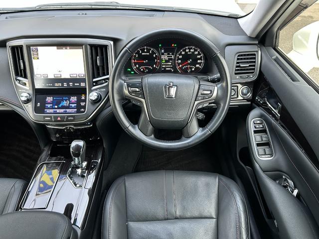 クラウン アスリートGi-Four【4WD】【衝突軽減&車線逸脱警報】 【2023年製ヨコハマ】禁煙【寒冷地仕様】【純正8型ナビ/地デジ/BT接続/全方位カメラ】【純正ドラレコ】【ヒーター&クーラー付電動黒革シート】追従クルコン BSM コーナーセンサ- ETC2.0(21枚目)