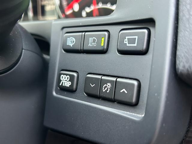 クラウン アスリートGi-Four【4WD】【衝突軽減&車線逸脱警報】 【2023年製ヨコハマ】禁煙【寒冷地仕様】【純正8型ナビ/地デジ/BT接続/全方位カメラ】【純正ドラレコ】【ヒーター&クーラー付電動黒革シート】追従クルコン BSM コーナーセンサ- ETC2.0(35枚目)