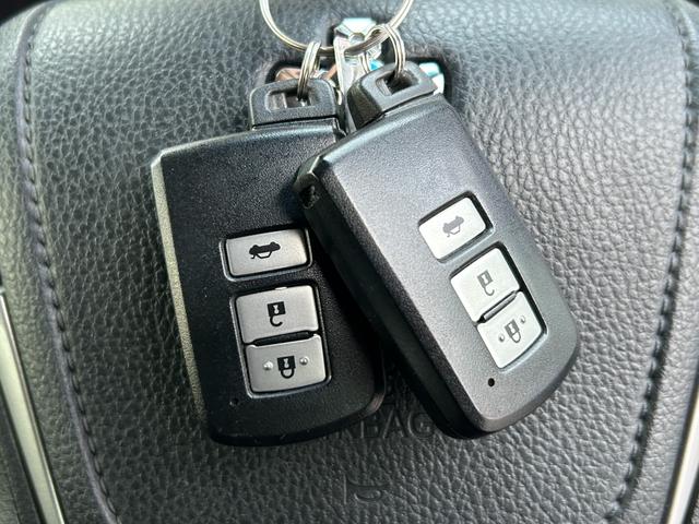 クラウン アスリートGi-Four【4WD】【衝突軽減&車線逸脱警報】 【2023年製ヨコハマ】禁煙【寒冷地仕様】【純正8型ナビ/地デジ/BT接続/全方位カメラ】【純正ドラレコ】【ヒーター&クーラー付電動黒革シート】追従クルコン BSM コーナーセンサ- ETC2.0(37枚目)