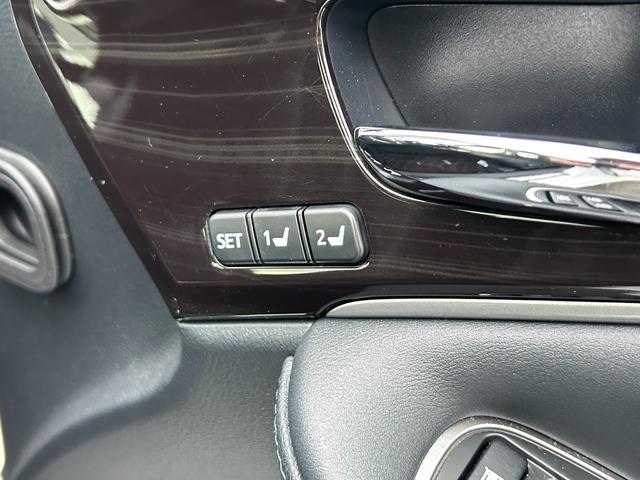 クラウン アスリートGi-Four【4WD】【衝突軽減&車線逸脱警報】 【2023年製ヨコハマ】禁煙【寒冷地仕様】【純正8型ナビ/地デジ/BT接続/全方位カメラ】【純正ドラレコ】【ヒーター&クーラー付電動黒革シート】追従クルコン BSM コーナーセンサ- ETC2.0(38枚目)