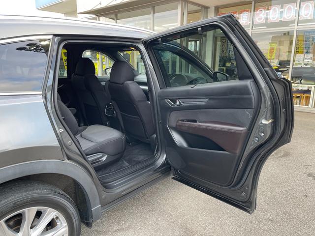 CX-8 XDプロアクティブ【タイミングチェーン】【4WD】【軽油】 【禁煙1オーナー】【衝突軽減&車線逸脱警報】【純正ナビ/地デジ/BT接続/バックカメラ】【追従クルコン】【電動リアゲート】【ヒーター付電動シート】LEDオートライト BSM コーナーセンサ- HUD(25枚目)