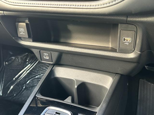 ＷＲ－Ｖ Ｚ　ブラックスタイル【登録済未使用車】【ホンダセンシング】　【衝突軽減＆車線逸脱警報】【バックカメラ】【２０２５年製ブリジストンタイヤ】【追従クルコン】【オートハイビーム付ＬＥＤオートライト＆フォグ】【コーナーセンサ－】スマートキー　ダブルエアコン（33枚目）