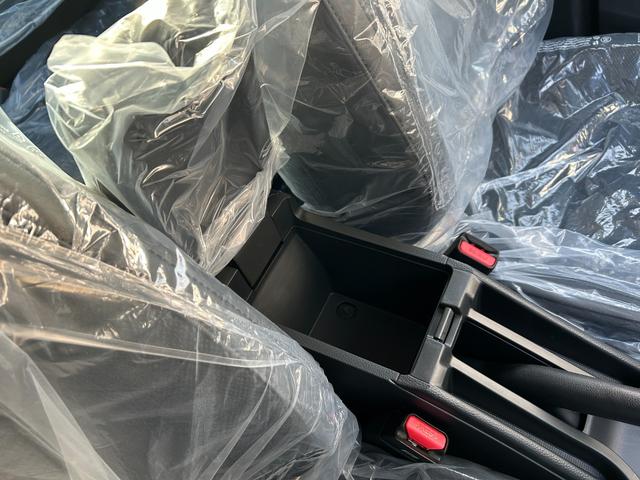 ＷＲ－Ｖ Ｚ　ブラックスタイル【登録済未使用車】【ホンダセンシング】　【衝突軽減＆車線逸脱警報】【バックカメラ】【２０２５年製ブリジストンタイヤ】【追従クルコン】【オートハイビーム付ＬＥＤオートライト＆フォグ】【コーナーセンサ－】スマートキー　ダブルエアコン（36枚目）