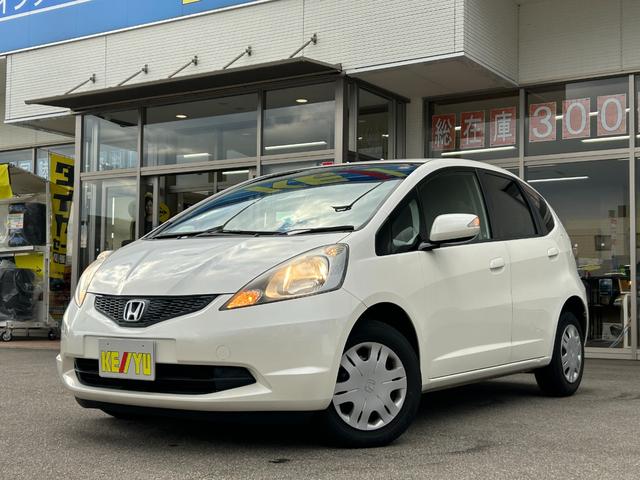 フィット G【タイミングチェーン】【2023年製ダンロップタイヤ】禁煙 【純正HDDナビ/ワンセグ/CD&DVD再生/バックカメラ】【ETC】【キーレス】【電格ミラー】【ミラーウインカー】【スペアキー有】(15枚目)