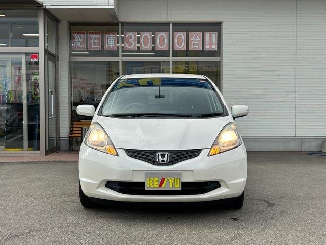 フィット G【タイミングチェーン】【2023年製ダンロップタイヤ】禁煙 【純正HDDナビ/ワンセグ/CD&DVD再生/バックカメラ】【ETC】【キーレス】【電格ミラー】【ミラーウインカー】【スペアキー有】(40枚目)