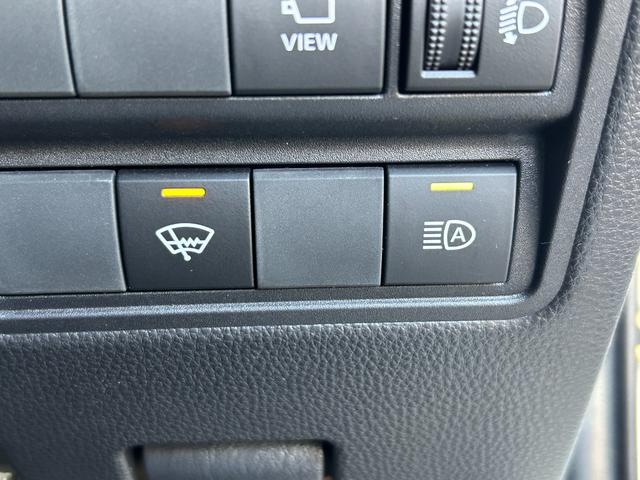 ヤリスクロス ハイブリッドＺ【４ＷＤ】【禁煙１オーナー】【衝突軽減】禁煙　【車線逸脱警報】【純正８型ナビ／地デジ／ＢＴ接続／全方位カメラ】【追従クルコン】【ＬＥＤオートライト】【ヒーター付電動シート】【コーナーセンサ－】【ＥＴＣ２．０】コムテック製前後ドラレコ（8枚目）