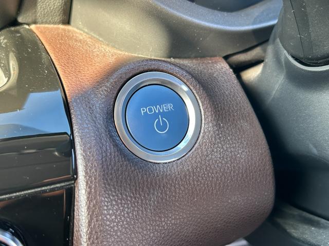 ヤリスクロス ハイブリッドＺ【４ＷＤ】【禁煙１オーナー】【衝突軽減】禁煙　【車線逸脱警報】【純正８型ナビ／地デジ／ＢＴ接続／全方位カメラ】【追従クルコン】【ＬＥＤオートライト】【ヒーター付電動シート】【コーナーセンサ－】【ＥＴＣ２．０】コムテック製前後ドラレコ（44枚目）