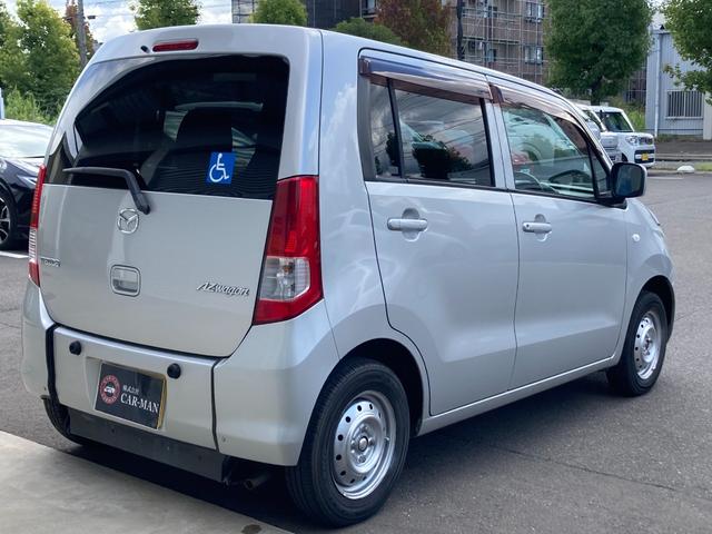 ＡＺワゴン ＸＧ　スロープ式車いす移動車　キーレス　純正ＣＤオーディオ　パワーウィンドウ（8枚目）