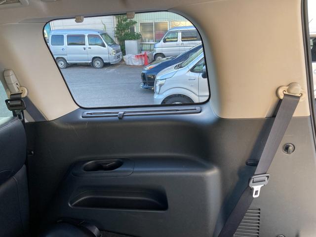 エルグランド 250ハイウェイスター 純正HDDナビ/フルセグTV アラウンドビューモニター 純正18インチAW 社外後席モニター Wエアコン オートライト 片側パワースライドドア HID フォグランプ(28枚目)