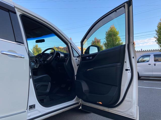 エルグランド 250ハイウェイスター 純正HDDナビ/フルセグTV アラウンドビューモニター 純正18インチAW 社外後席モニター Wエアコン オートライト 片側パワースライドドア HID フォグランプ(51枚目)